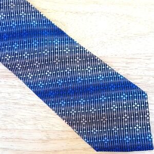 Blue and Gold Gradient Silk Tie with Subtle Pattern